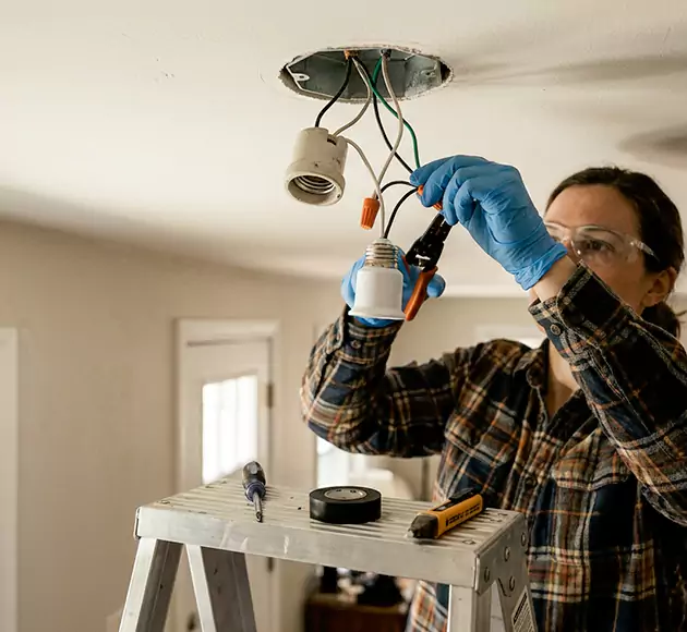 Professional Light Socket Replacement: Your Local Fixture Repair Team in New Smyrna Beach, FL